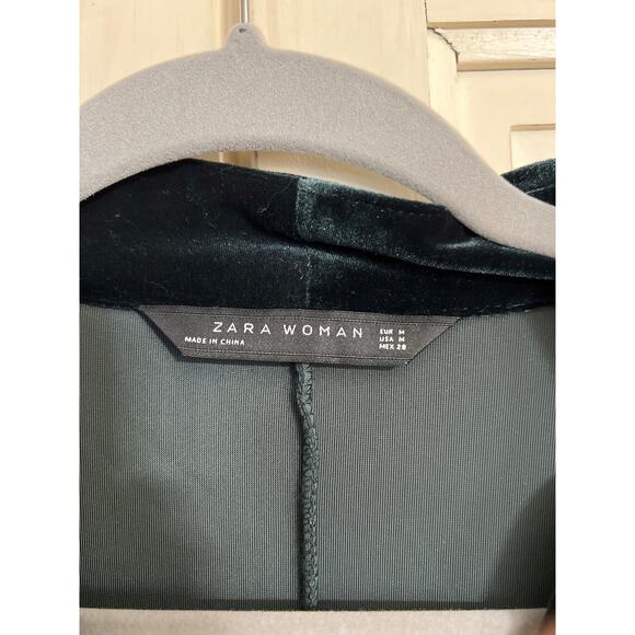 Zara Woman size medium dark green velour mini dress holiday Christmas - Picture 2 of 3